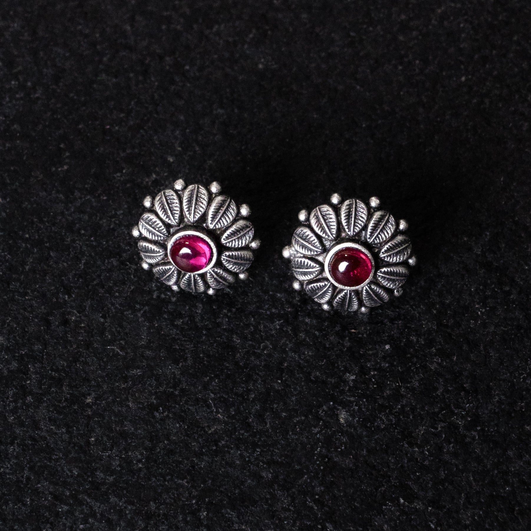 Phooli Silver Studs