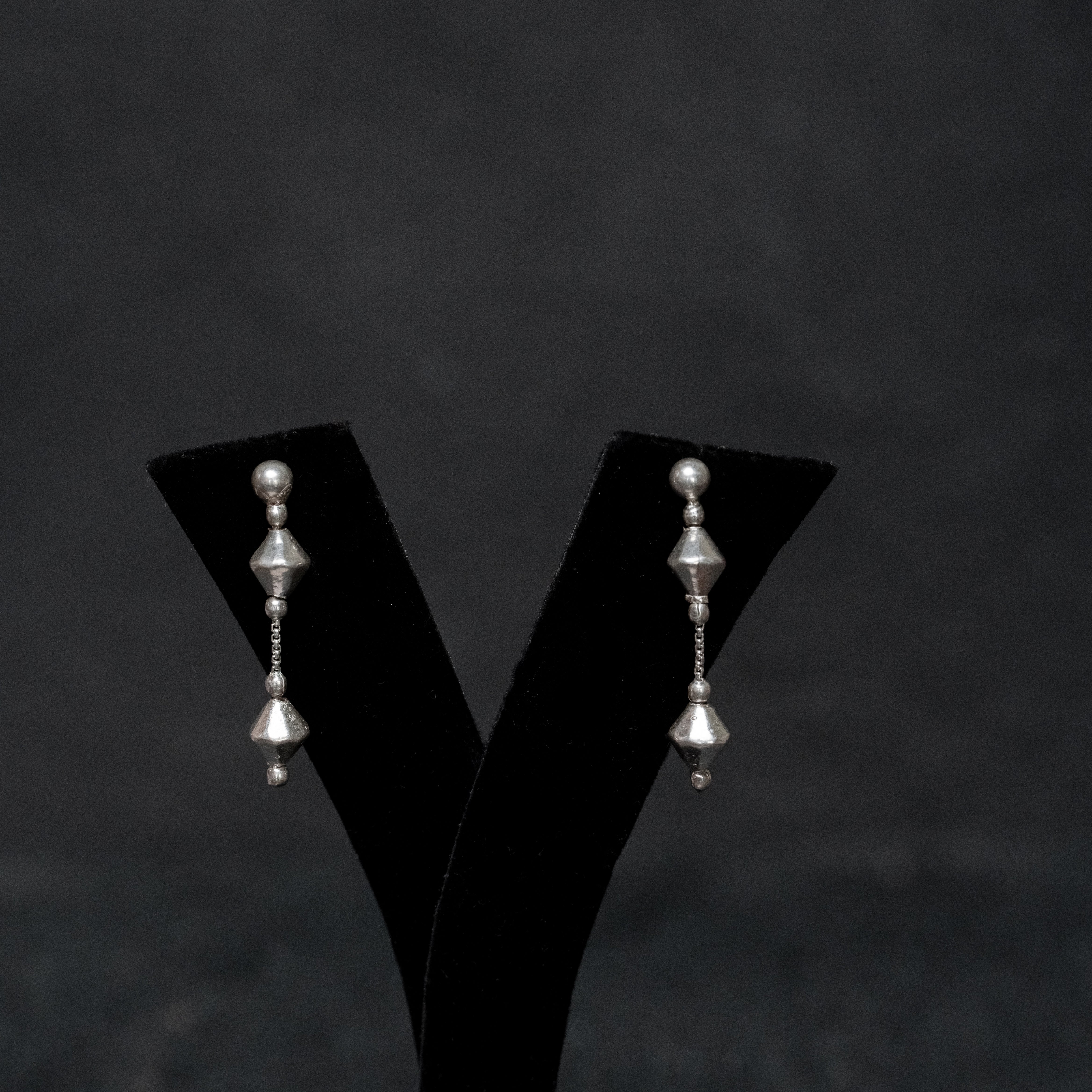 Tavri Earrings