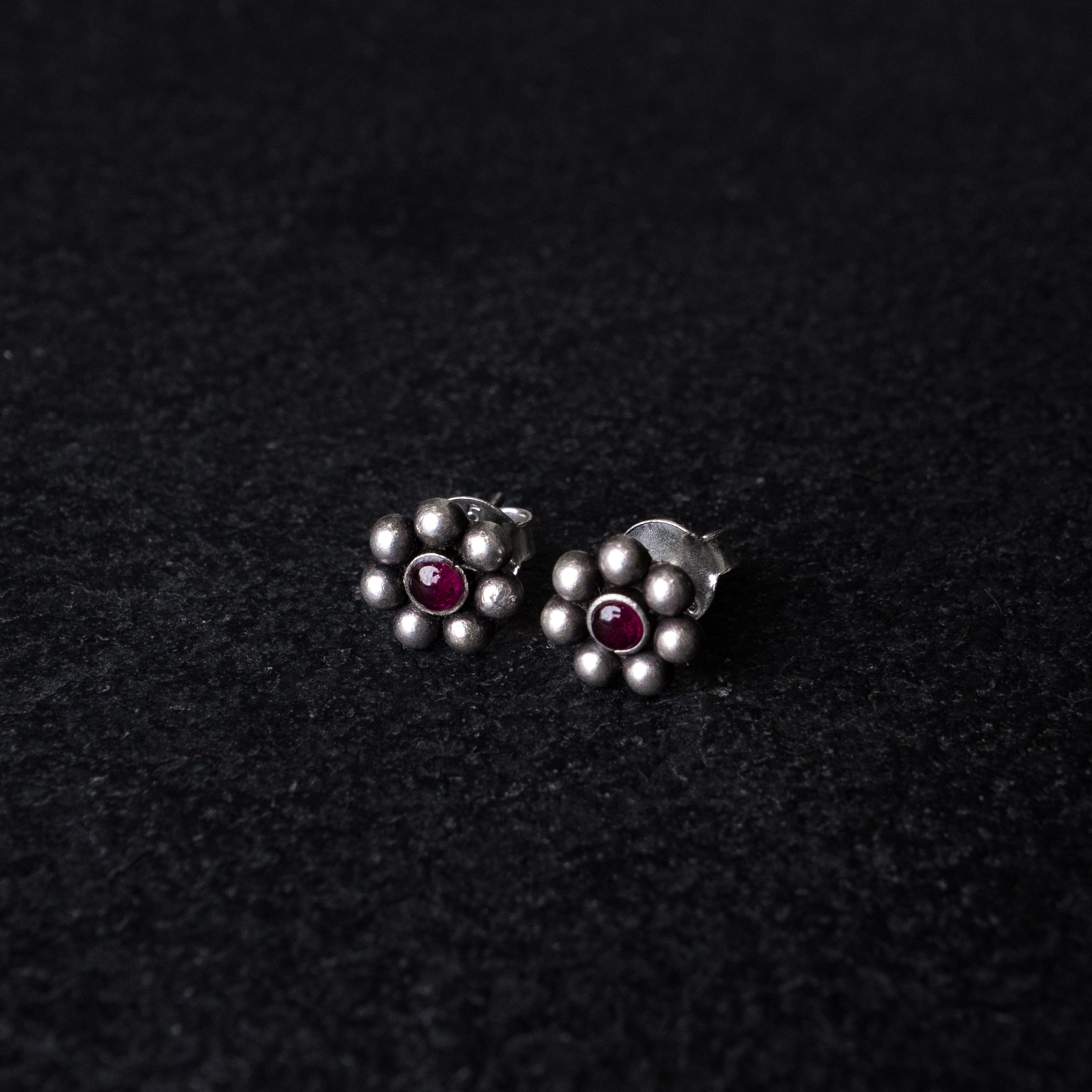Rangphul Silver Studs
