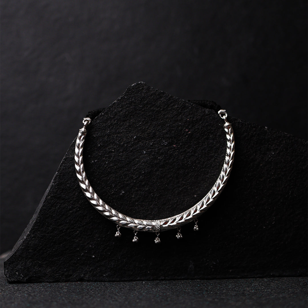 Silver Paatra Hasuli