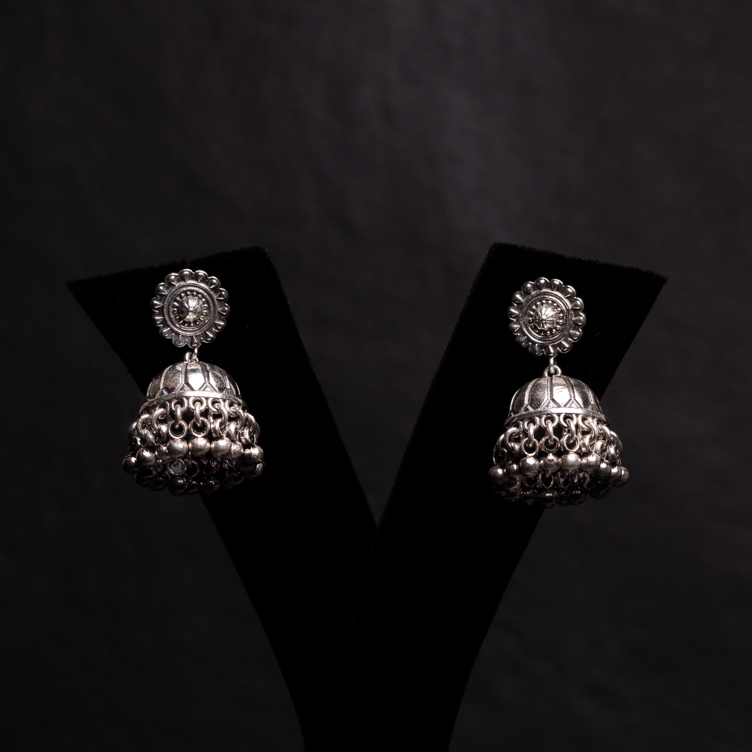 Doluri Jhumki
