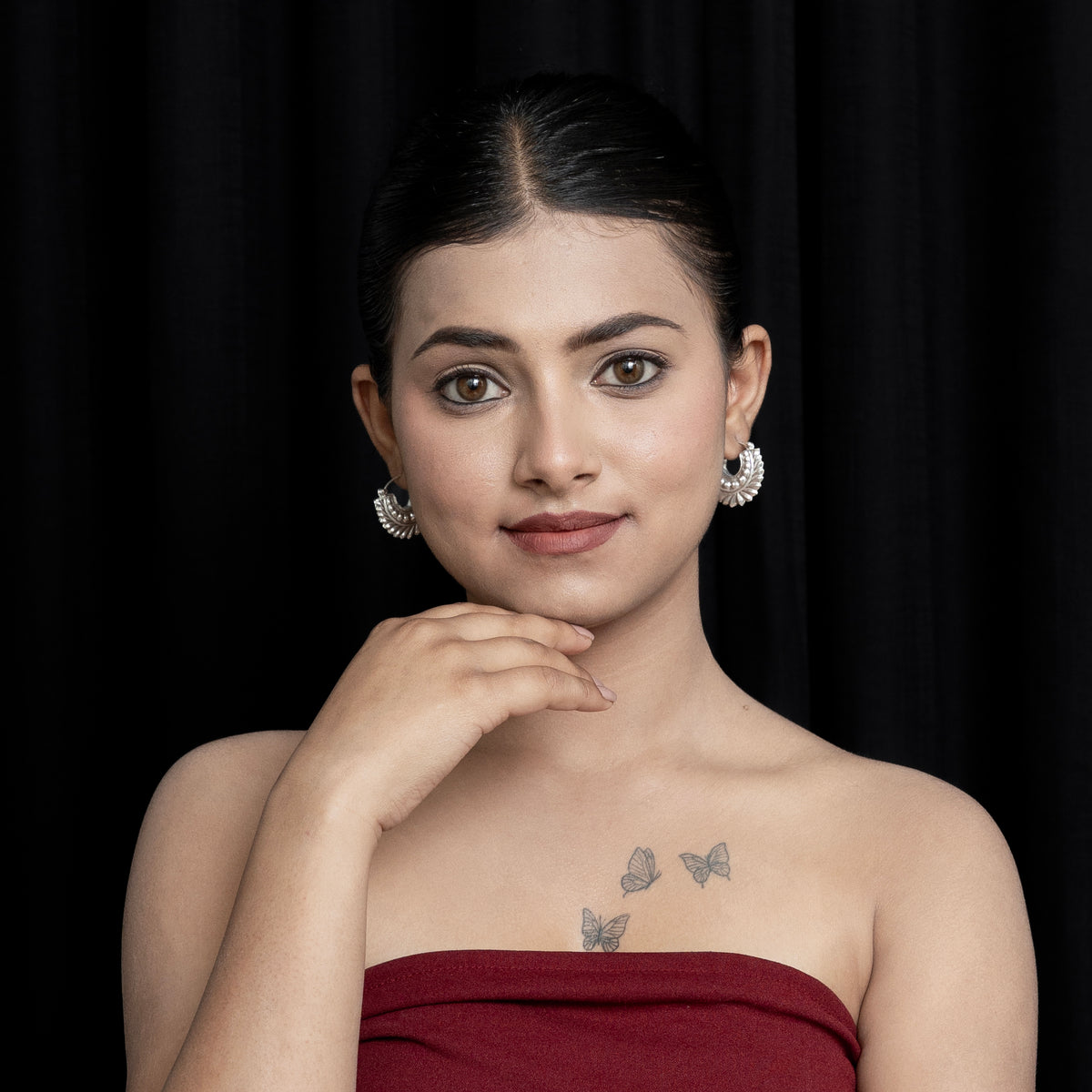 Phoolmani silver munade on model traditional Kumaoni wedding jewelry