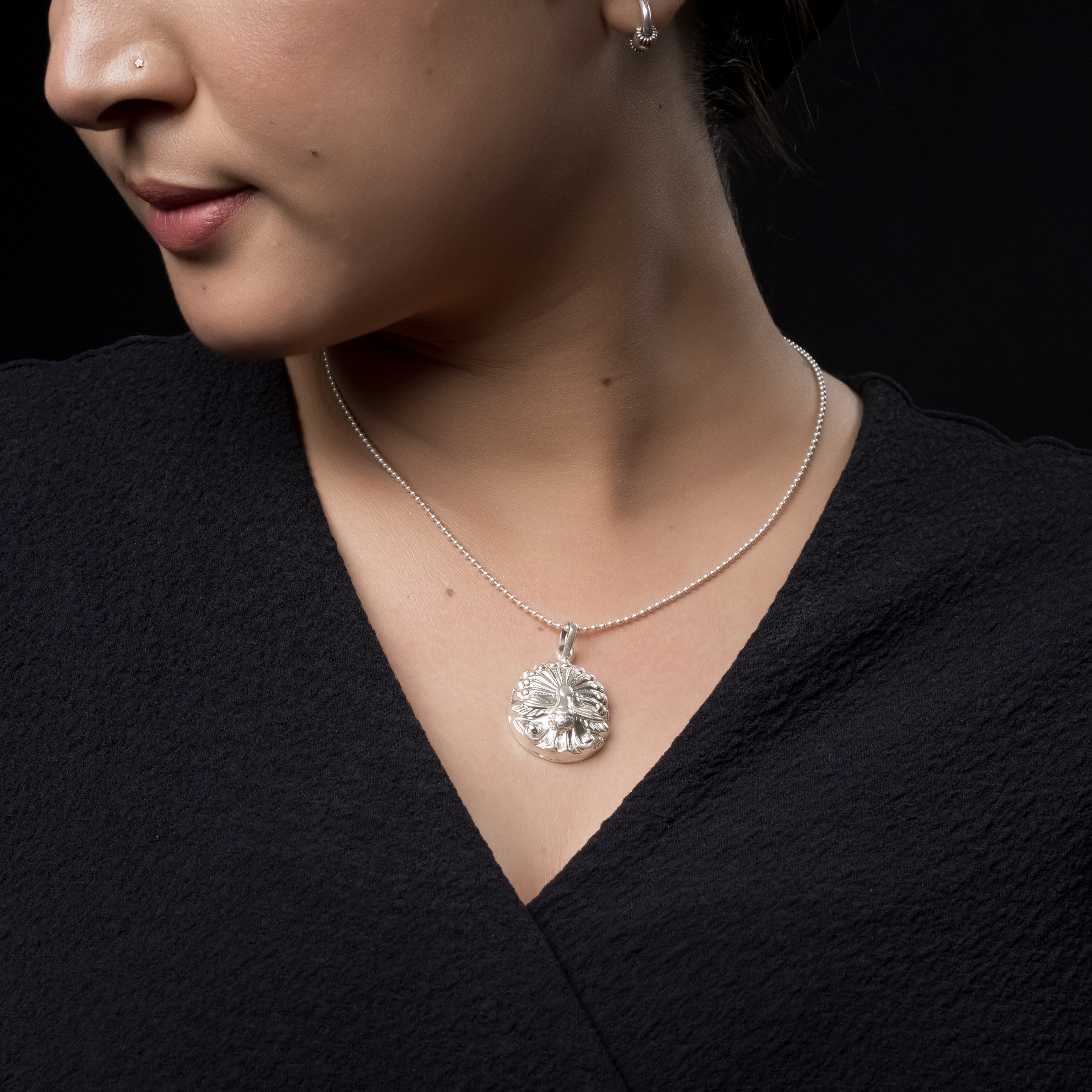 Morika Silver Chain Pendant