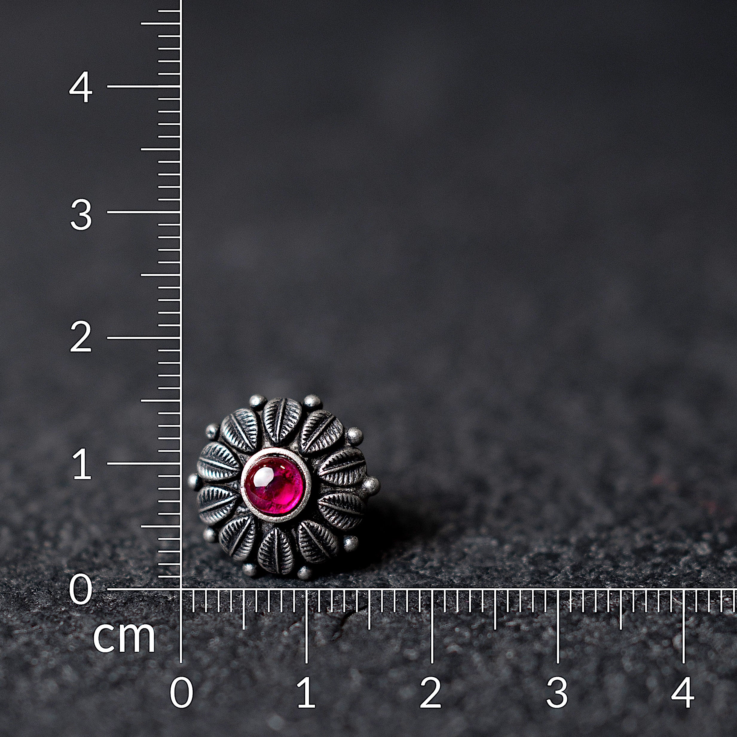 Phooli Silver Studs