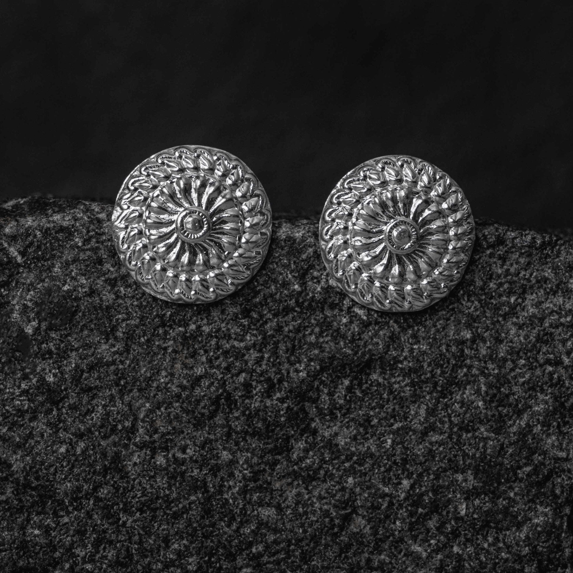 CHAKRA Silver Studs