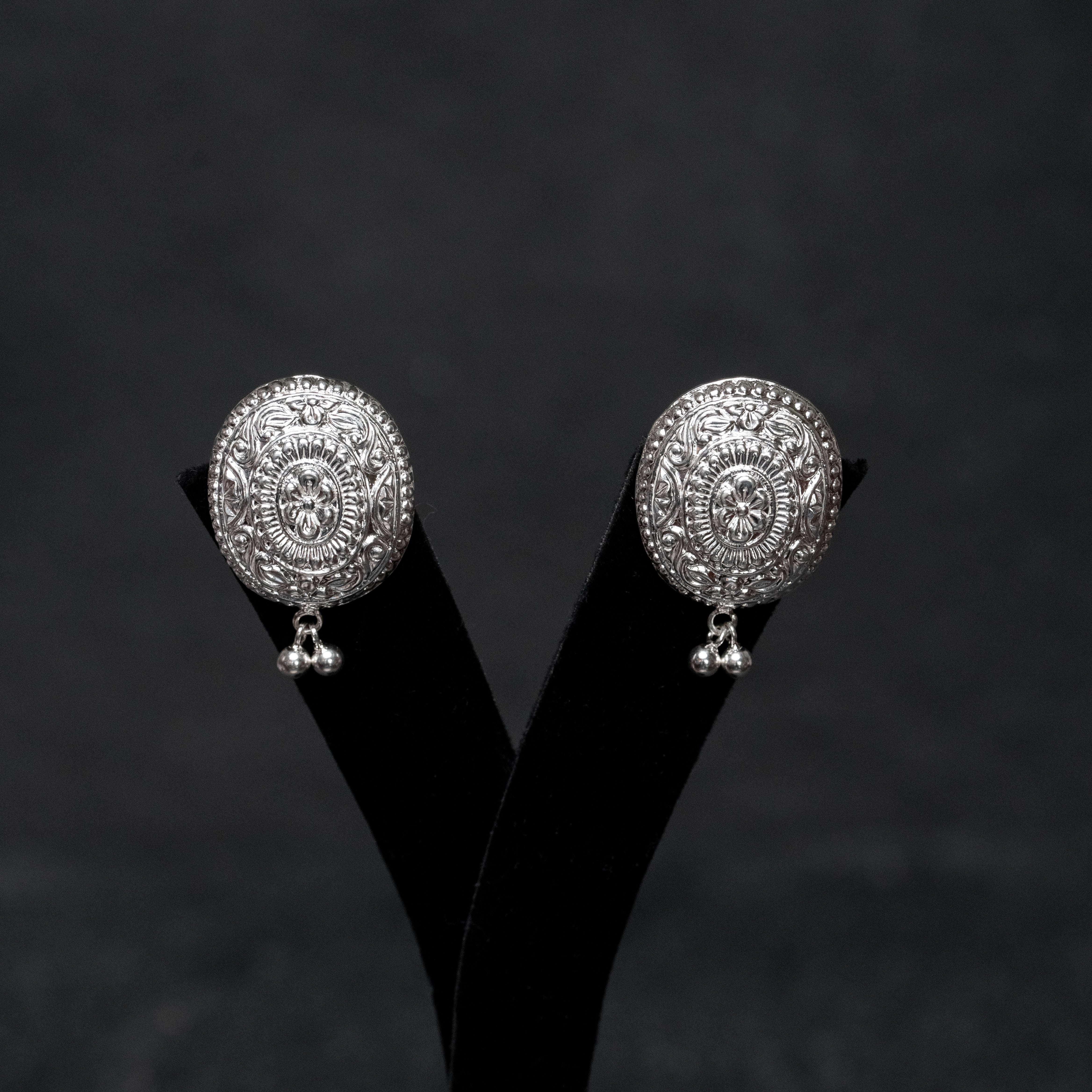 Guldaar Ghungroo Earrings