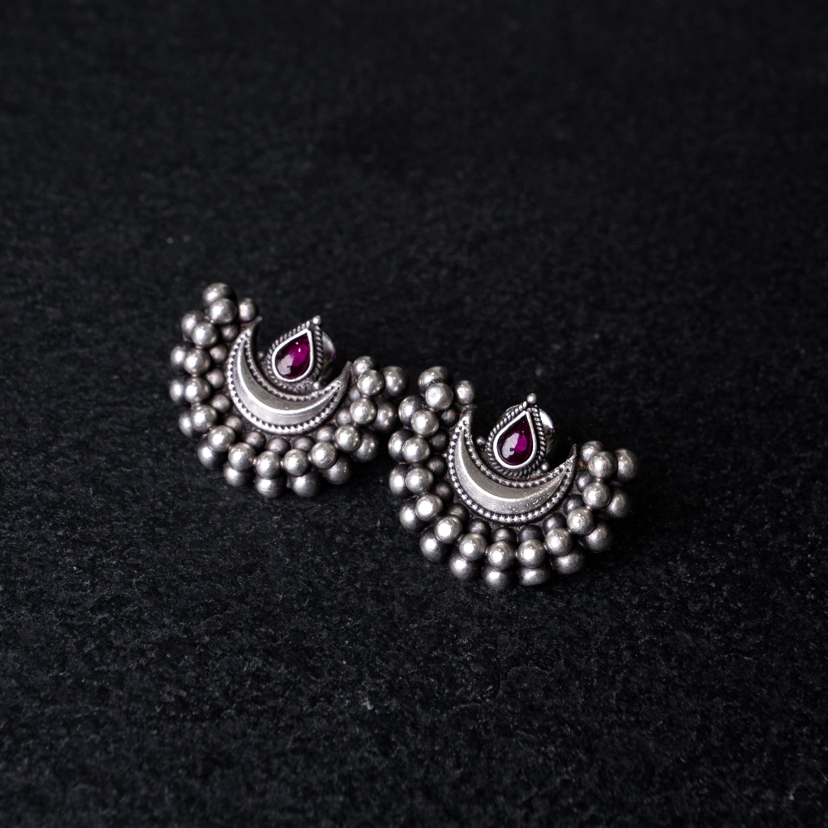 Chandeli studs