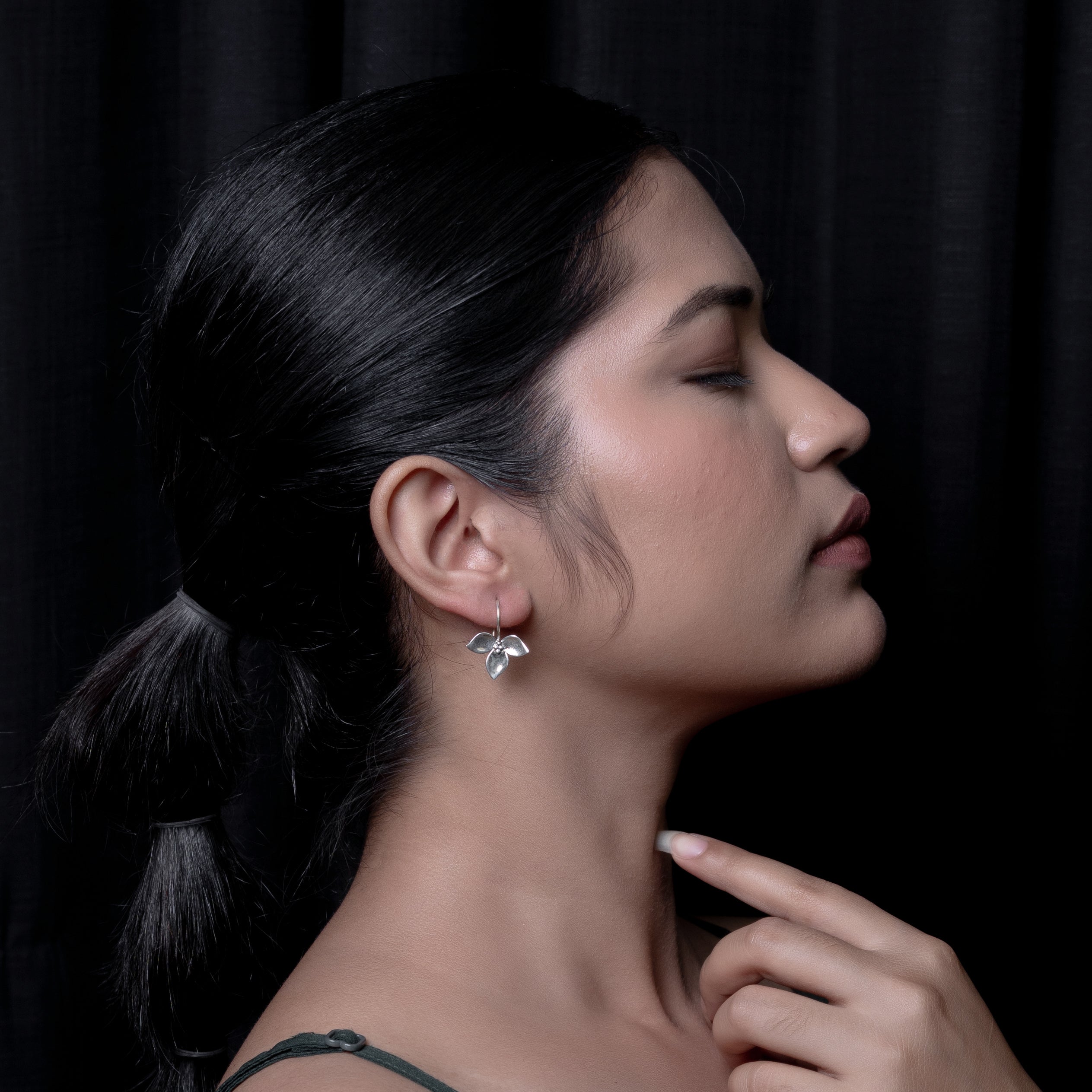 Triphool Earrings