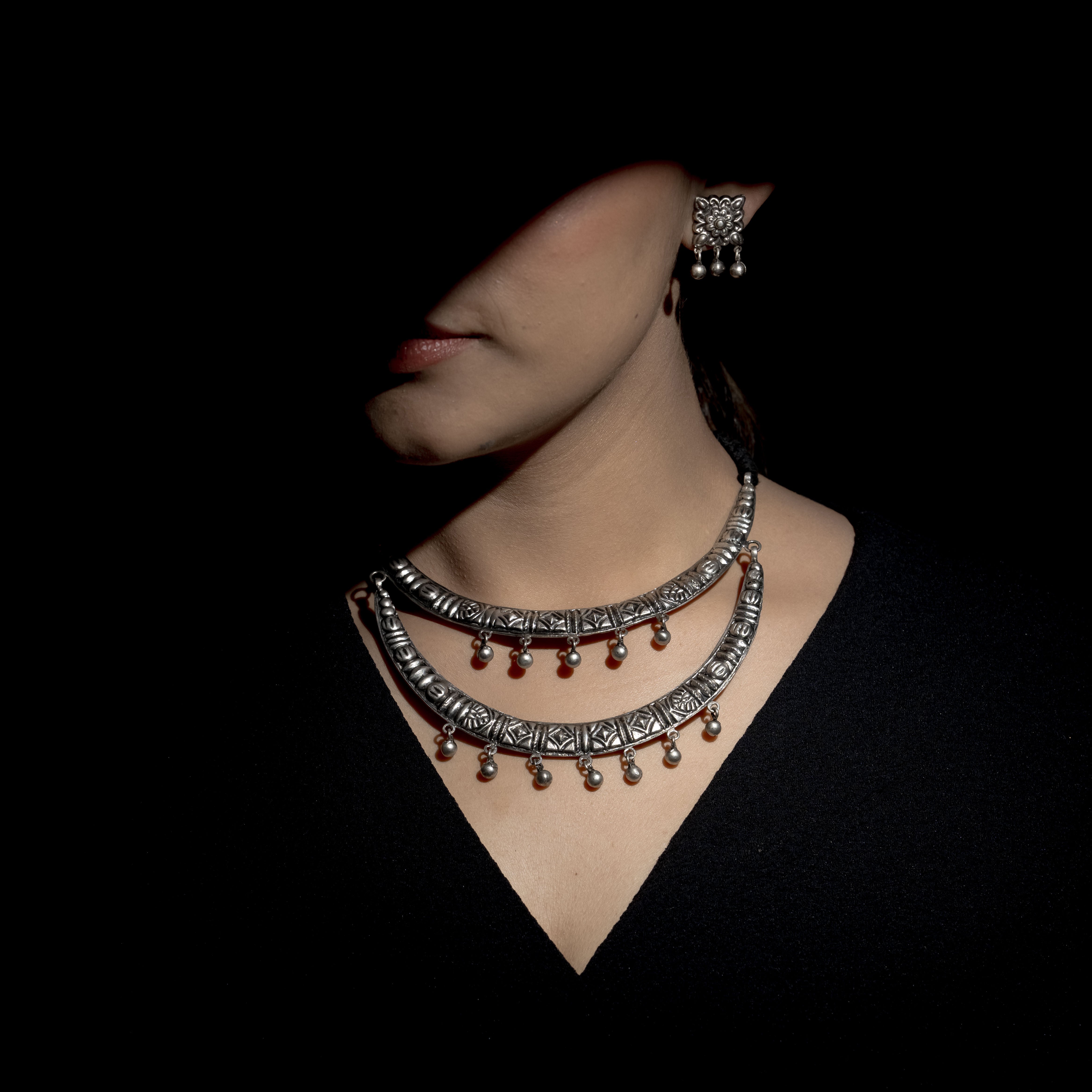 Rooh Hasuli Silver Choker