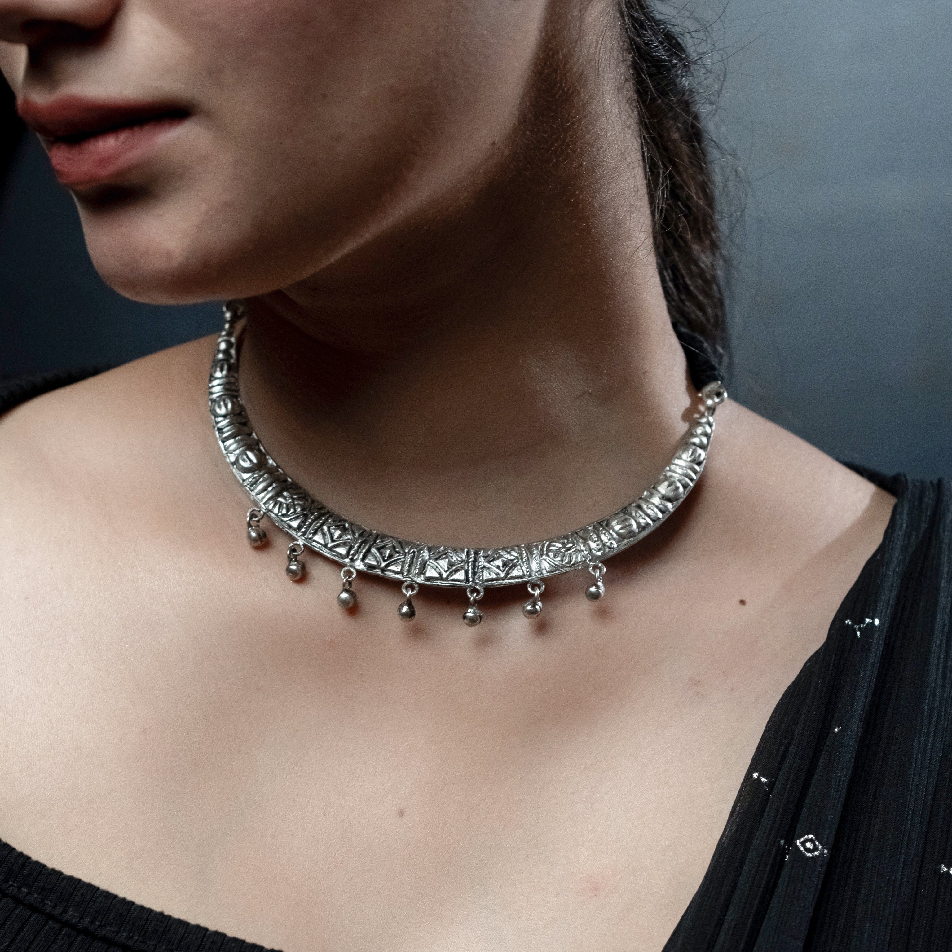 Toran Hasuli Silver Choker