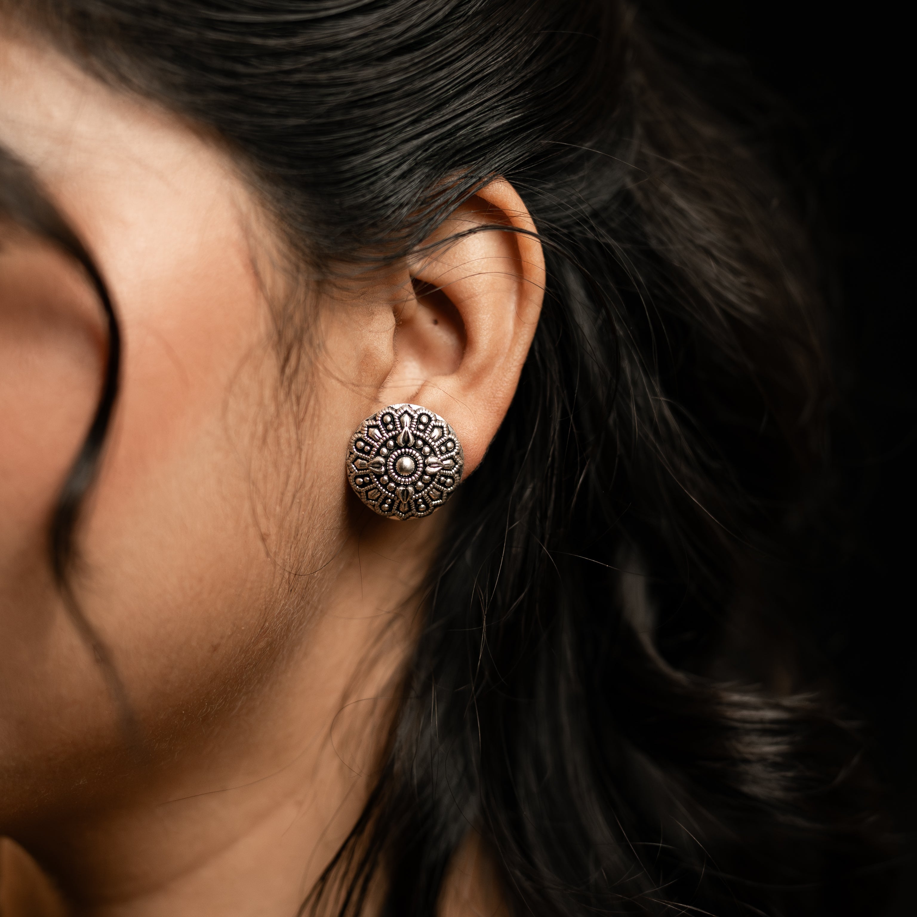 Himgul Studs
