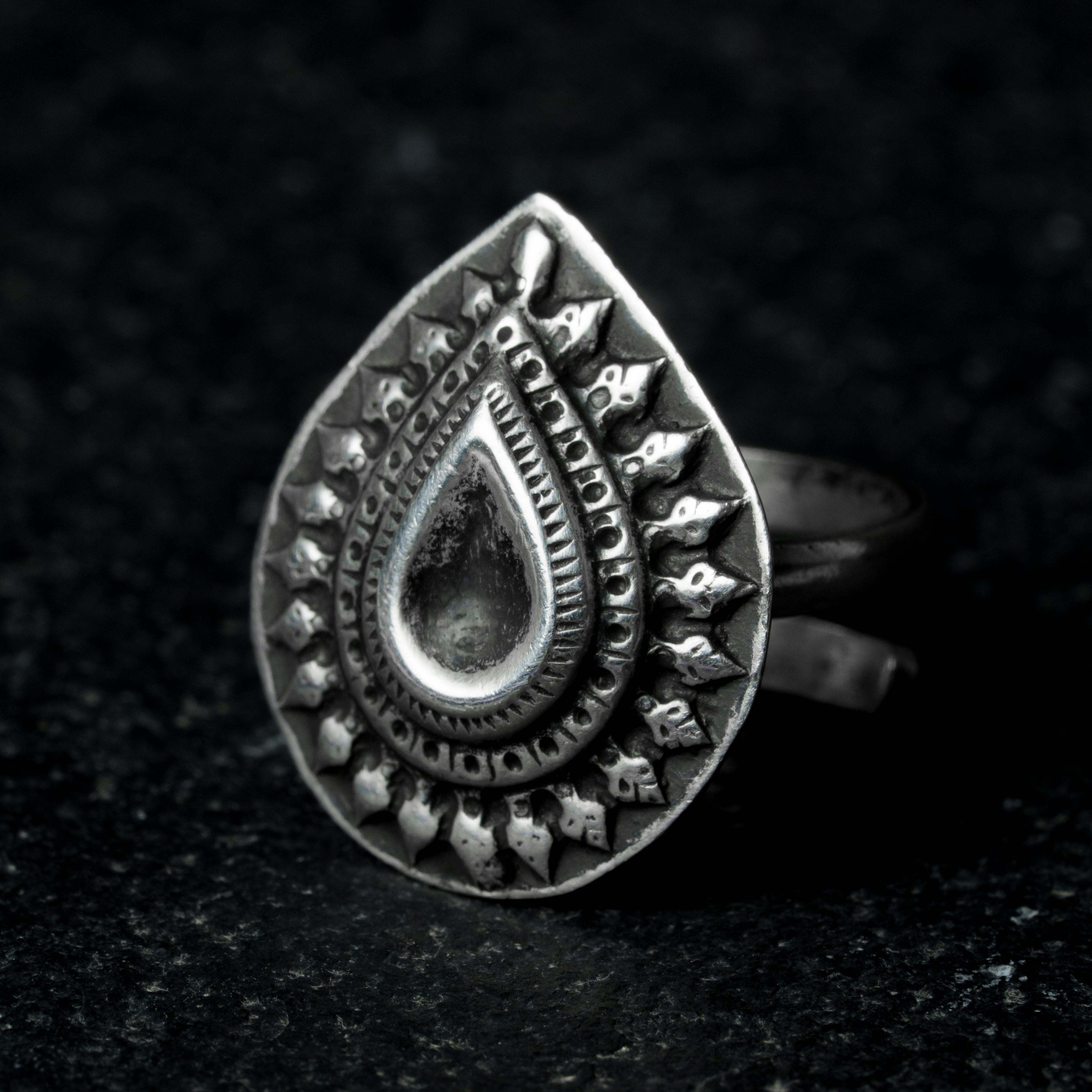 Bunda Ring