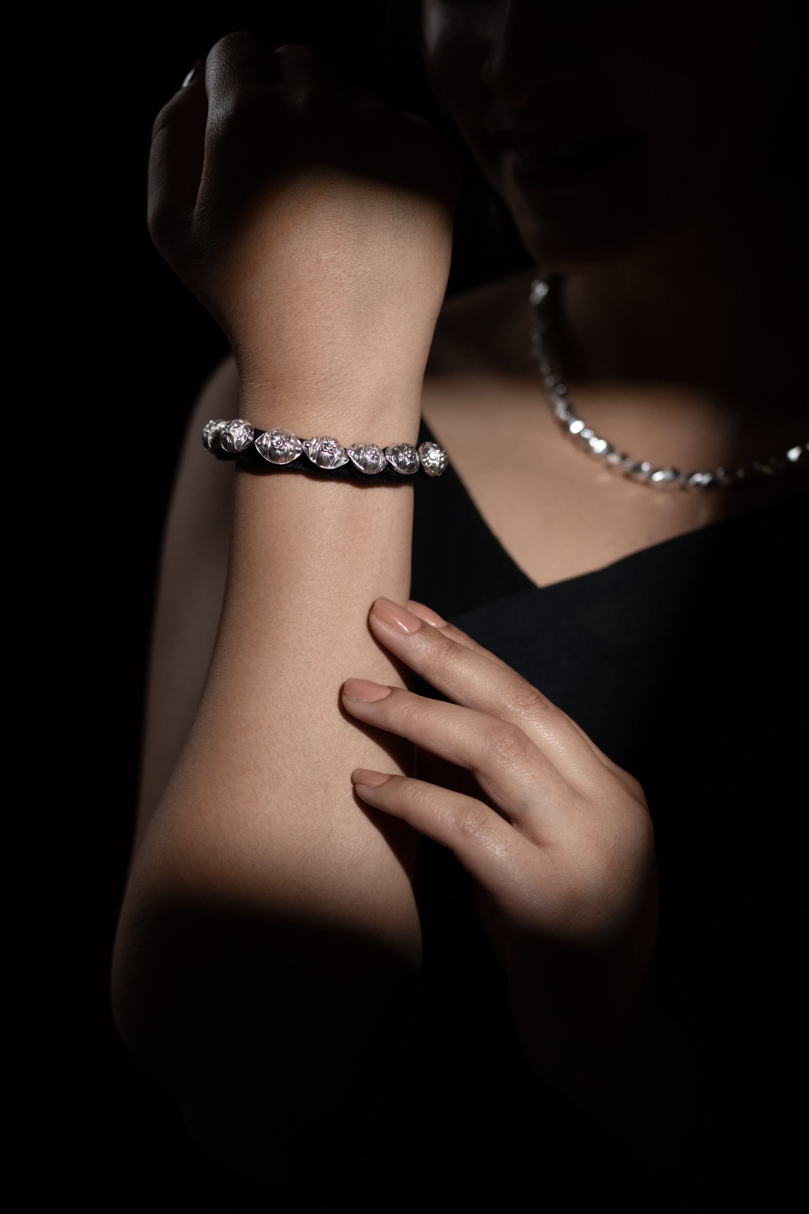 Navphool Pahuchi Silver Bracelet