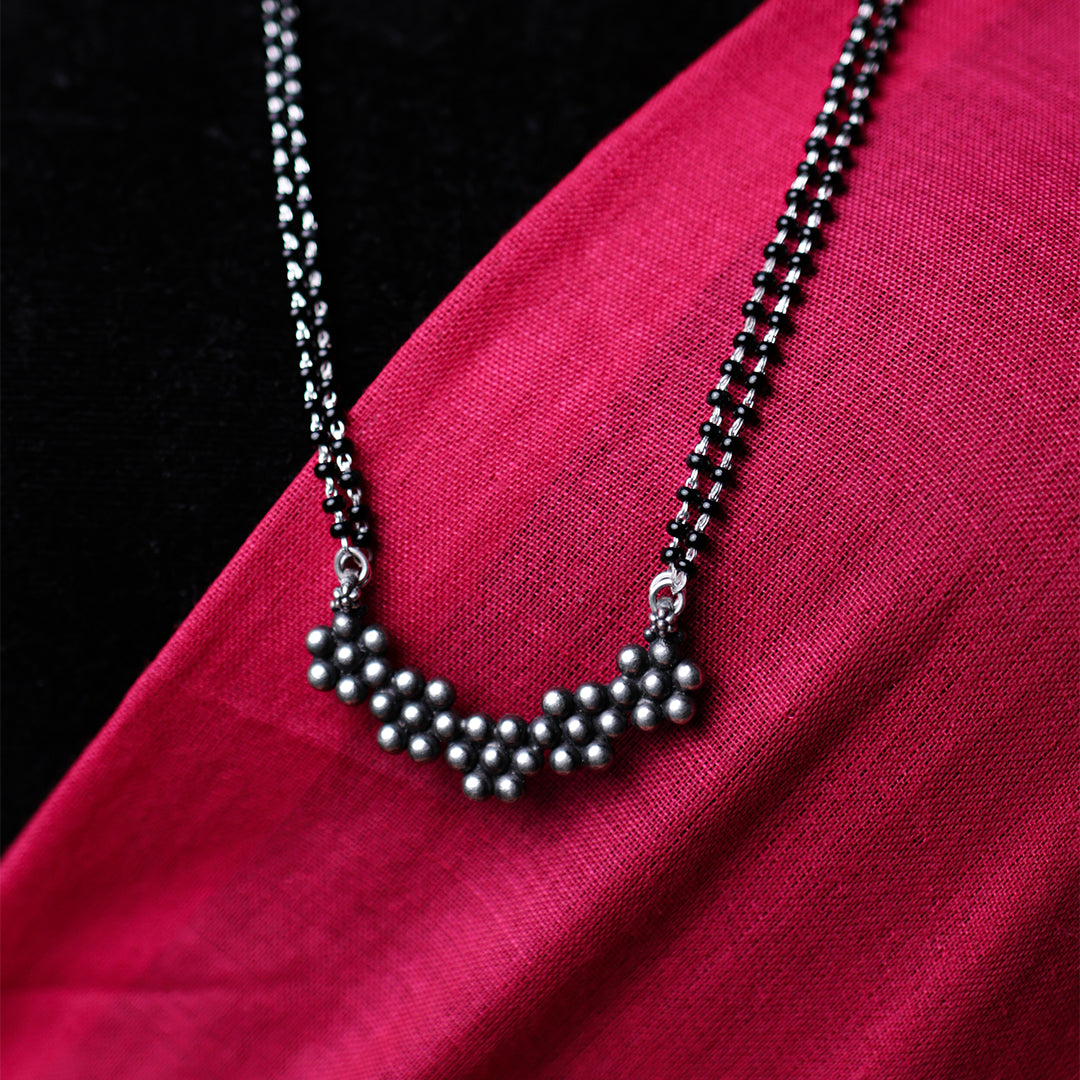 Gulriva Mangalsutra