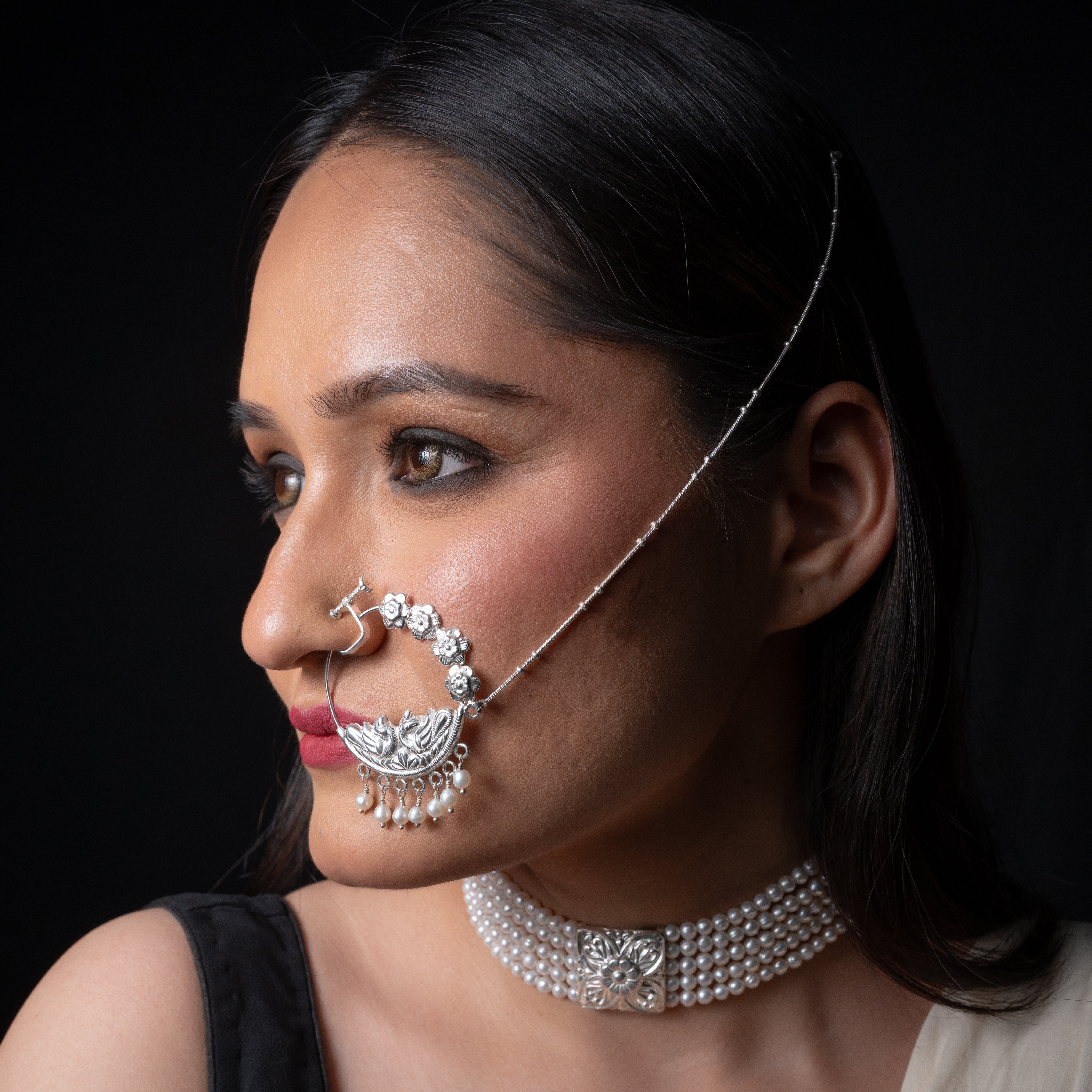 Morni silver pearl nath