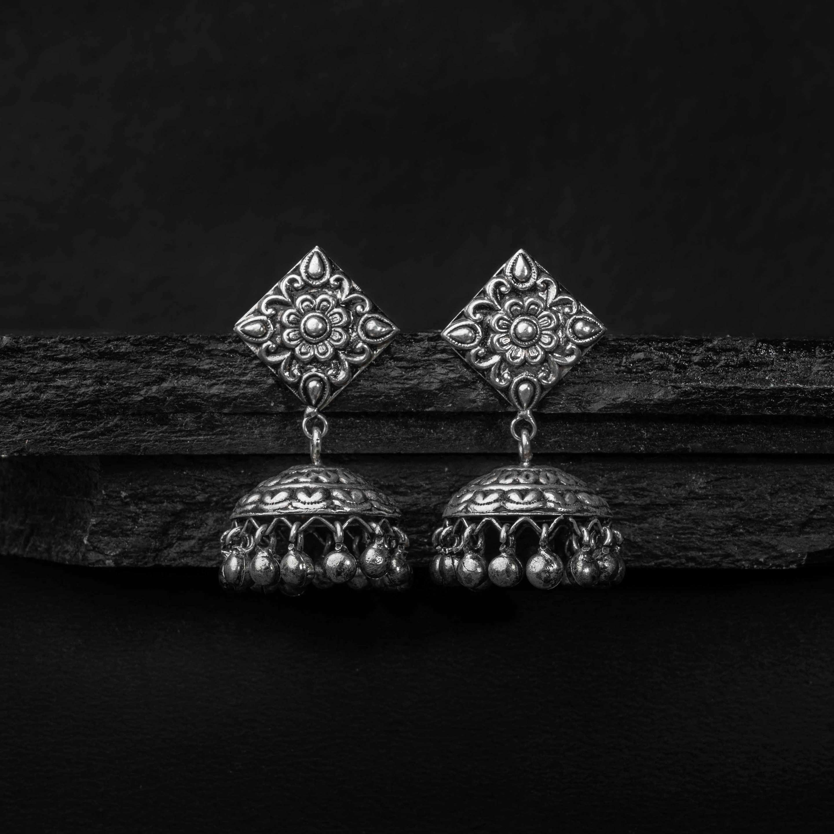 Heer Silver Jhumki Earrings