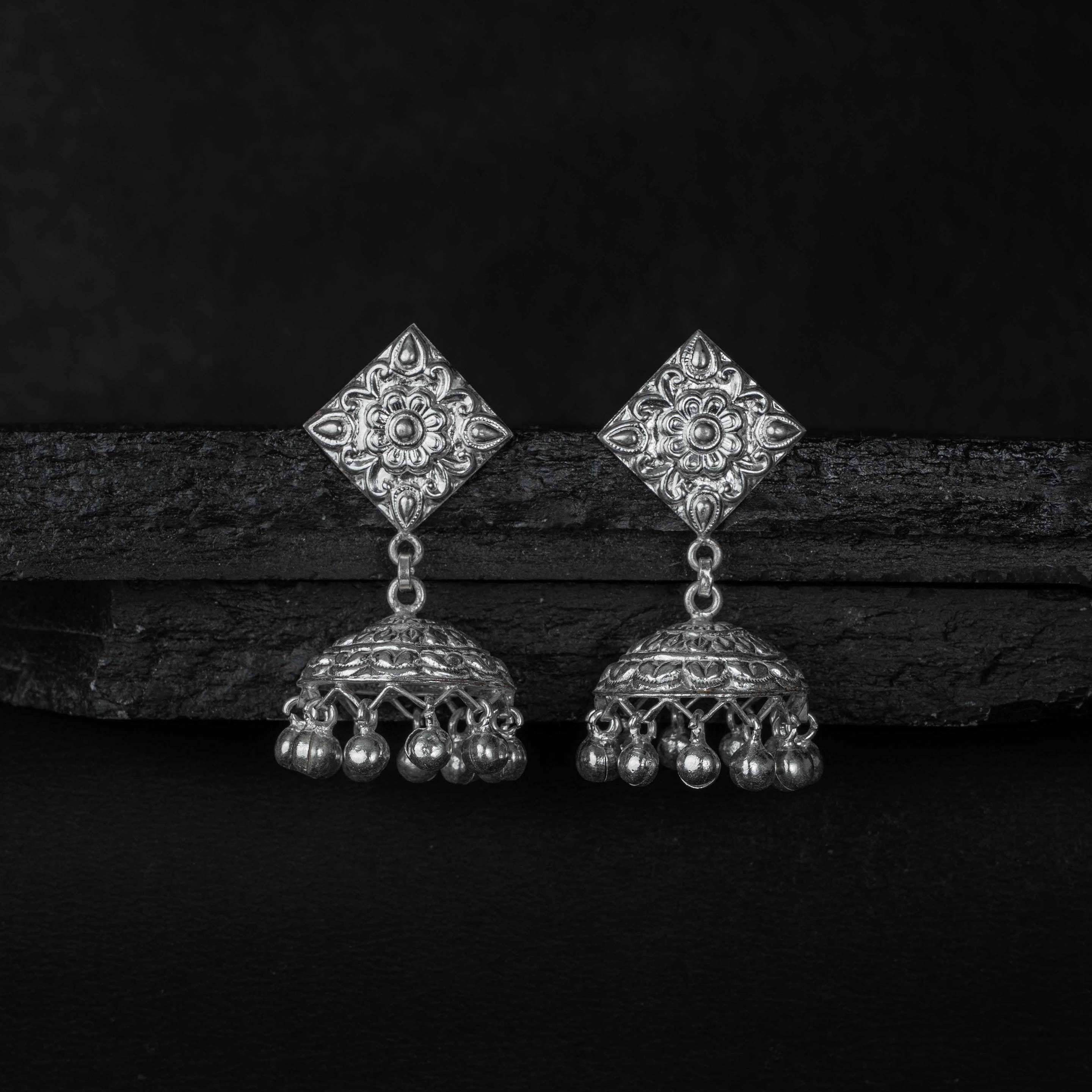 Heer Silver Jhumki Earrings