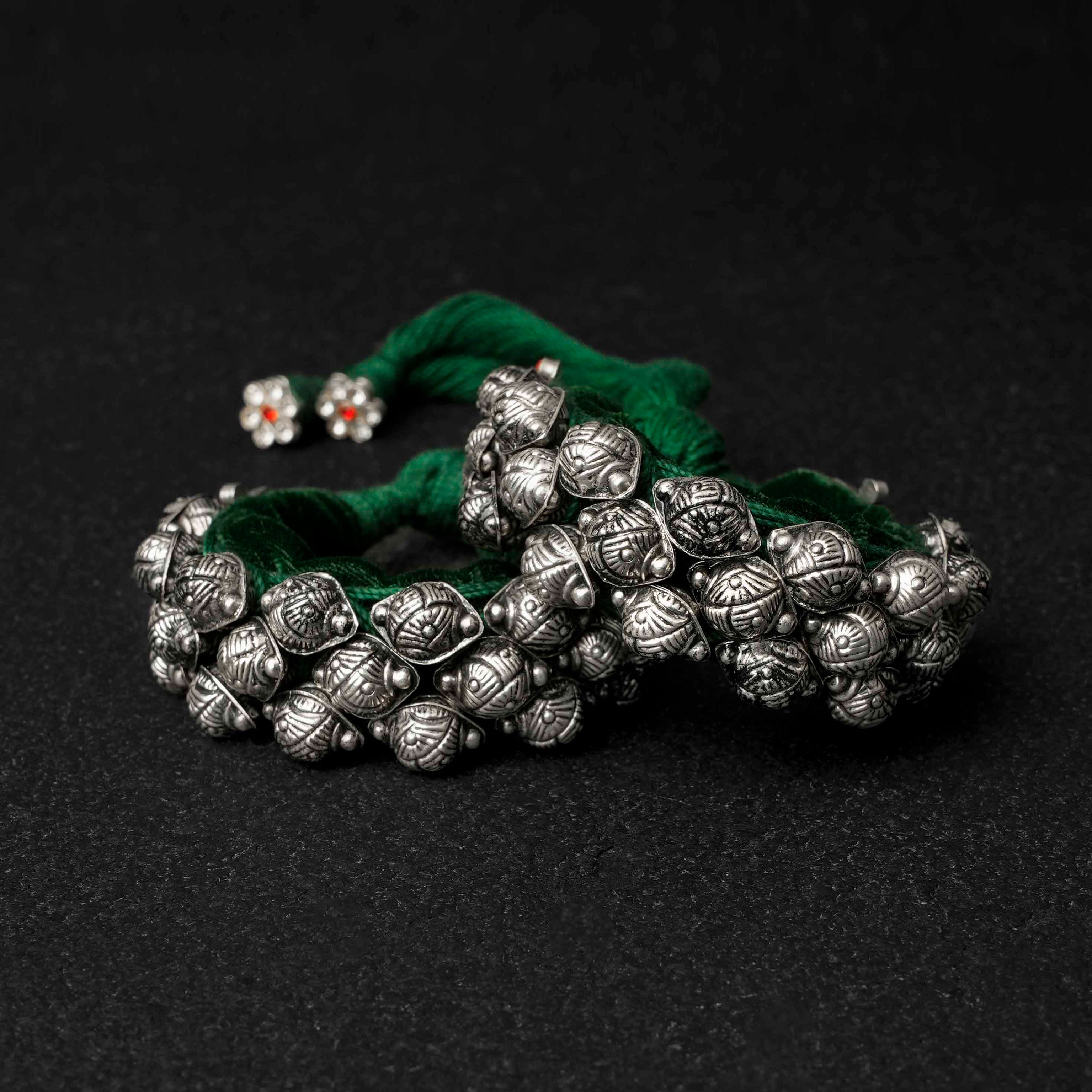 Deodar Pahuchi Silver Beads Bracelet (pair)