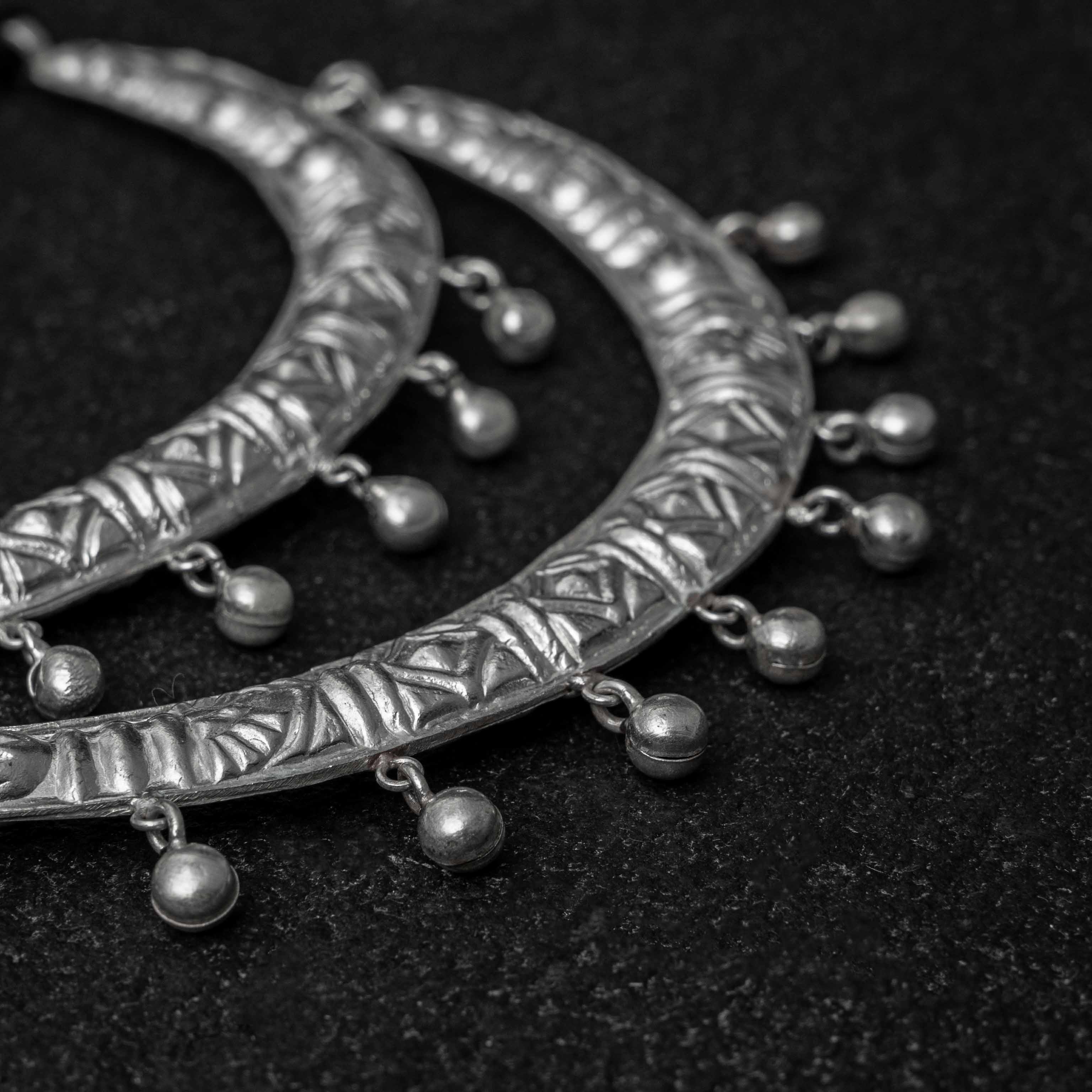 Rooh Hasuli Silver Choker