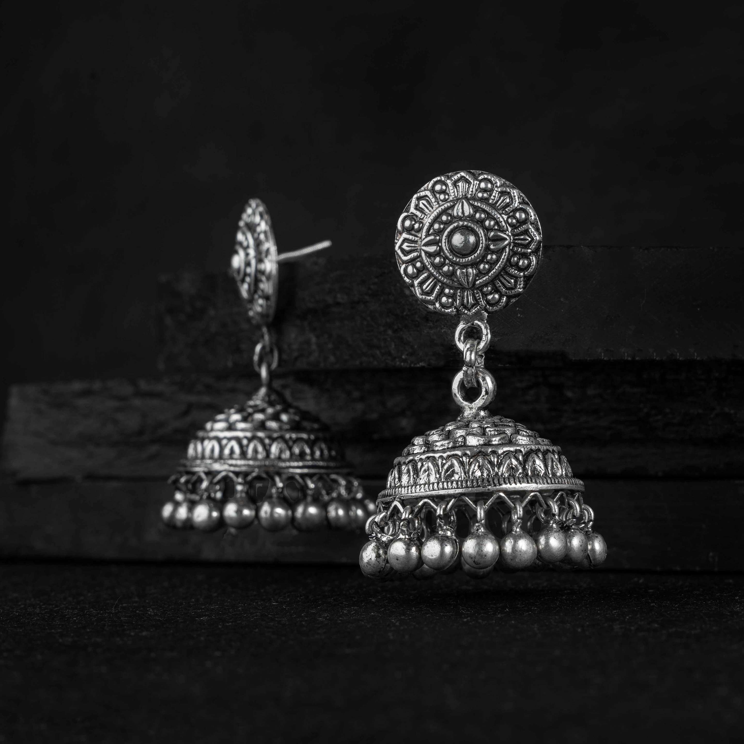 Kalee Silver Jhumki