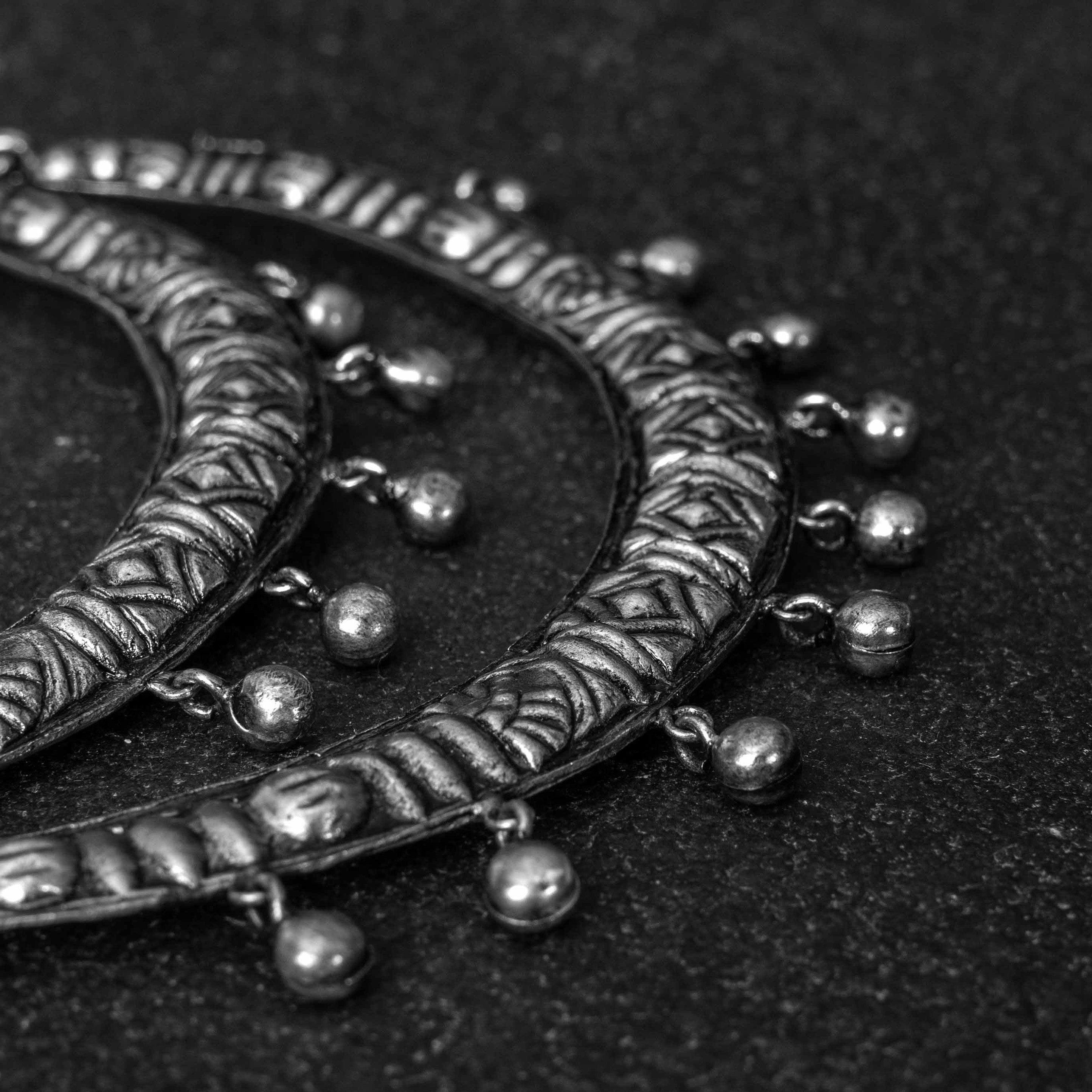 Rooh Hasuli Silver Choker