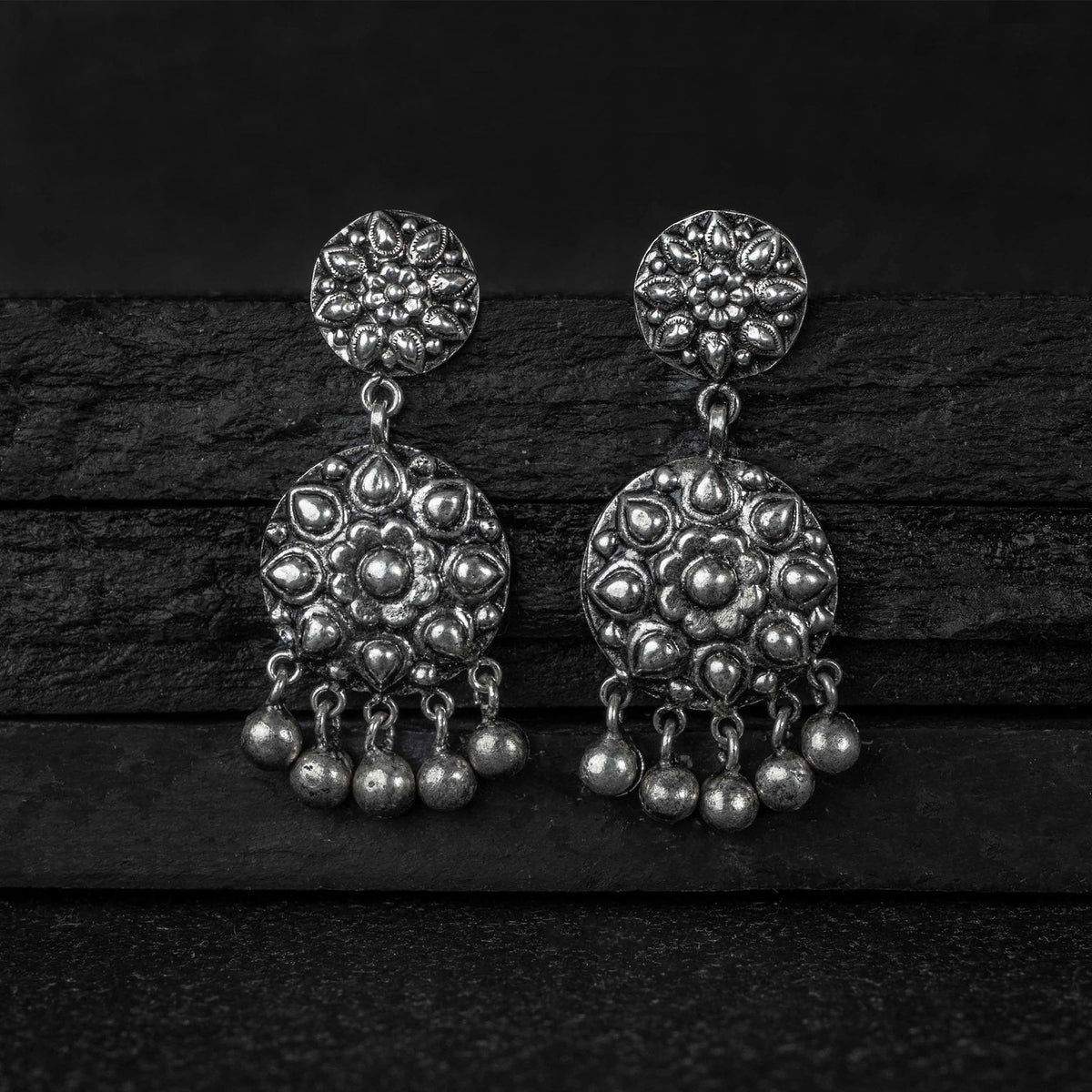 Buy Chandak Silver Drops Earrings Online at Best Price | Ejaa