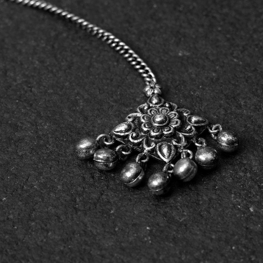 Buy Chauki Silver Maang Tika Designer Online in India | Ejaa