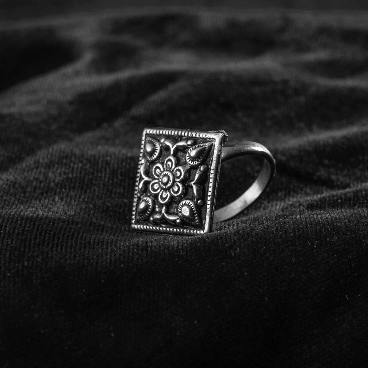 Chaukandi Silver Ring | Pahadi Jewellery
